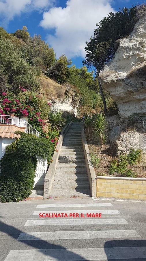 Appartamenti Simonelli Tropea Exterior foto